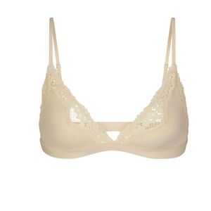 SKIMS Fits Everybody Lace Triangle Bralette in color Butter NWT